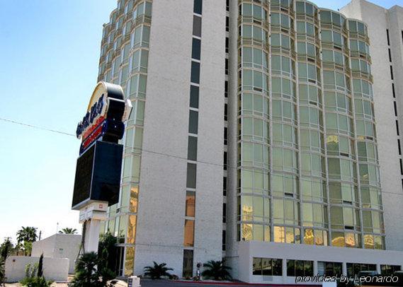 Hotel Clarion & Casino 3*